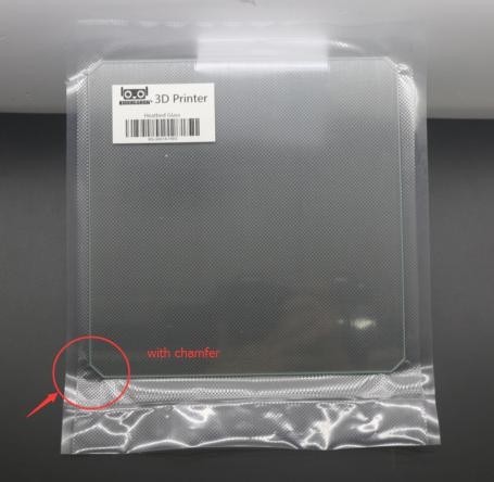 Боросиликатное стекло с фаской  214 * 214 * 3 мм  400 ° C